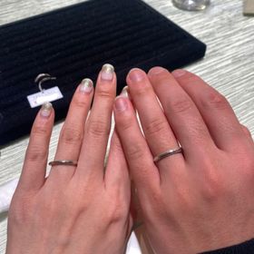 【TRECENTI(トレセンテ)の口コミ】 ミルグレインの指輪が気に入りました。
他ブランドでもミル打ちデザインを…