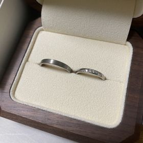 【TANZO.(鍛造指輪)の口コミ】 鍛造という名前と「とにかく頑丈」という謳い文句が気に入りました。
それ…