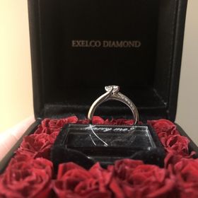 【エクセルコダイヤモンド(EXELCO DIAMOND)の口コミ】 彼氏さんがサプライズで選んでくれていました。
とってもかわいい指輪で
…