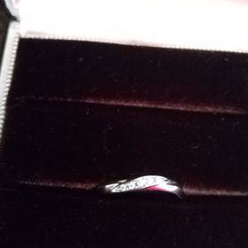 【アイプリモ(I-PRIMO)の口コミ】 ダイヤをつけているのであれば、
ダイヤ感を感じたい。
でも、ギラギラし…