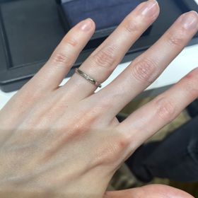 【ラザール ダイヤモンド(LAZARE DIAMOND)の口コミ】 決め手はデザインです。ダイヤモンドが組み込まれている点のウェーブがか…