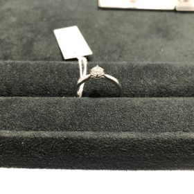 【ヴァンドーム青山(VENDOME AOYAMA)の口コミ】 デザイン:好みのものであり、他店とは違った個性がありました。
ダイヤモ…