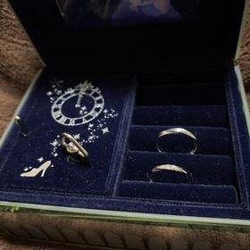 【Disney Cinderella(ディズニー シンデレラ)の口コミ】 指の関節がゴツゴツしているので、太さを色々試着しました！細すぎず太す…