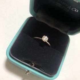 【ティファニー(Tiffany & Co.)の口コミ】 貰うなら憧れのTiffanyが良かったこと、そして何よりリングが細いので、華…