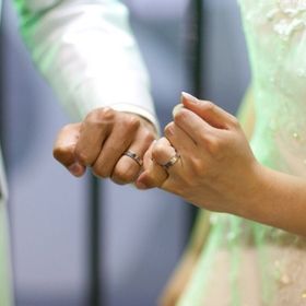 【グッチ(GUCCI)の口コミ】 シンプルかつさりげなくオシャレなものを探していてこちらのリングに出会…