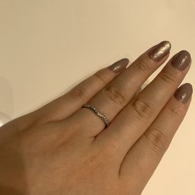 【4℃ BRIDAL(ヨンドシーブライダル)の口コミ】 着け心地とアフターサービスとデザインに惹かれました。つけた時のフィッ…