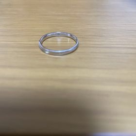 【VIVAGE(ヴィヴァージュ)の口コミ】 細めで付けた時に邪魔になりづらく、主張しすぎるデザインで無いものが欲…