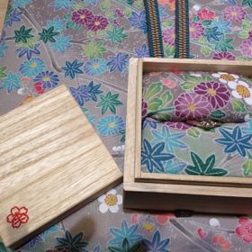 【杢目金屋(もくめがねや)の口コミ】 まずリングの木目調は全く同じものは存在しないということを聞いて惹かれ…