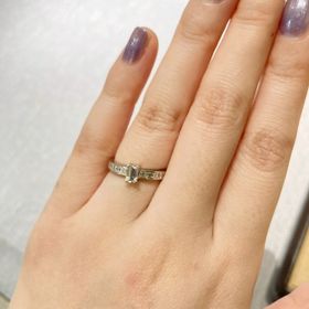 【ORECCHIO(オレッキオ)の口コミ】 サファイアカットのダイヤモンドの婚約指輪がとてもおしゃれです、ダイヤ…