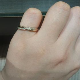 【Katamu(カタム)の口コミ】 ある程度太さがあって、丈夫な鍛造製法の指輪を探していました
鍛造製法だ…