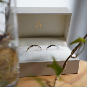 【THREE TREES(スリーツリーズ)の口コミ】 いろんなブランドの指輪があり悩みましたが、彼女からインスタで2人で手作…