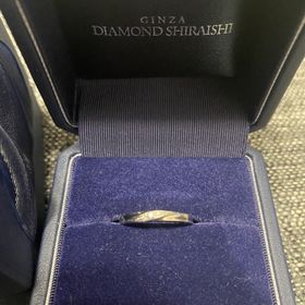 【銀座ダイヤモンドシライシの口コミ】 彼氏が婚約指輪としてプレゼントしてくれました。(彼女が代打の投稿です)…