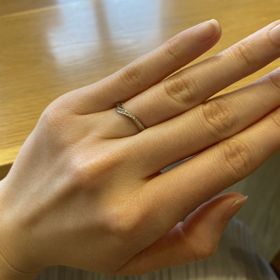 【BIJOUPIKO(ビジュピコ)の口コミ】 他の人と被らないデザイン性がとても良かったです。斜めに入ったダイヤモ…