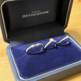【銀座ダイヤモンドシライシの口コミ】 婚約指輪がダイアモンドシライシだったので、結婚指輪も同じブランドにし…