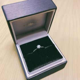 【アイプリモ(I-PRIMO)の口コミ】 クラシックでシンプルなデザインに惹かれました！またリングがストレート…