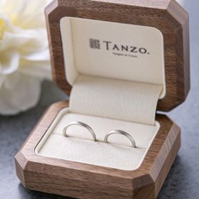 【TANZO.(鍛造指輪)の口コミ】 鍛造製法というところに魅力を感じ、一度お話を聞いたところ、とても丁寧…