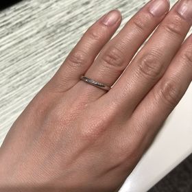 【TRECENTI(トレセンテ)の口コミ】 つけ心地が凄く良かく、指にしっくりくるのが気に入りました。派手過ぎず…