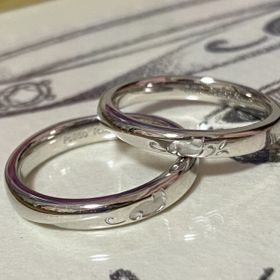 【ケイウノ ブライダル(K.UNO BRIDAL)の口コミ】 いくつかデザインを提案していただいた中で、このデザインが一番猫の落ち…