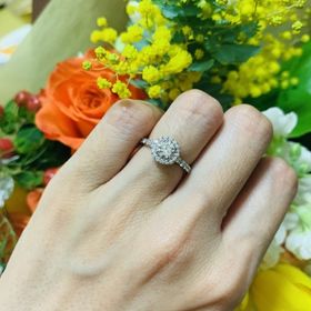 【宝寿堂(ほうじゅどう)の口コミ】 私は指輪のデザインがこの形のメレダイヤが着いているものが良くて探して…