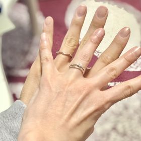 【ヴァンドーム青山(VENDOME AOYAMA)の口コミ】 マリッジリングとエンゲージリングをセットにしても素敵に見えるところに…