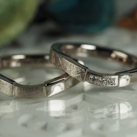 【Antille(アンティール)の口コミ】 結婚指輪自体は２回目の購入でしたが、フルオーダーメイドで作る事が初め…