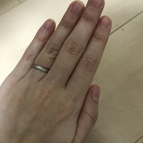 【銀座ダイヤモンドシライシの口コミ】 新婦、新郎ともに気に入ったデザインがあり、尚且つそれが同じテーマの指…
