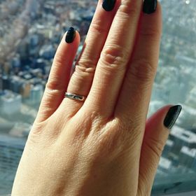 【STAR JEWELRY(スタージュエリー)の口コミ】 最終的な決め手は、スタージュエリーのブランド名にちなんだ星のデザイン…