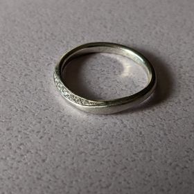 【festaria bijou SOPHIA(フェスタリア ビジュソフィア)の口コミ】 元々派手なアクセサリーは好きではなかったので、シンプルで、且つおしゃ…