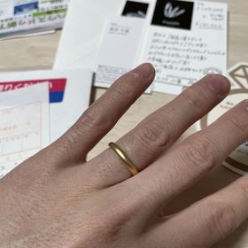 【エクセルコダイヤモンド(EXELCO DIAMOND)の口コミ】 イエローゴールドでシンプルかつマット加工ができるものを探していて、自…