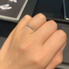 【エクセルコダイヤモンド(EXELCO DIAMOND)の口コミ】 エクセルコのエタニティリングです。ダイヤにはかなり自信があるというこ…