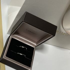 【アイプリモ(I-PRIMO)の口コミ】 婚約指輪がI-PRIMOさんで結婚指輪も同じブランドがよかったのでこちらのみ…