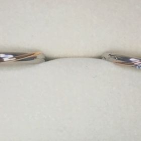 【ケイウノ ブライダル(K.UNO BRIDAL)の口コミ】 予算の範囲内で好きなデザインの指輪ができたところ。
ラインを入れたい等…