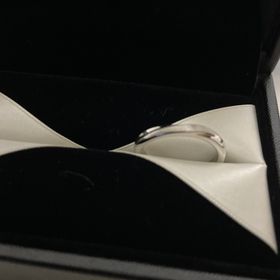 【エクセルコダイヤモンド(EXELCO DIAMOND)の口コミ】 近々結婚をする予定であったので記念に結婚指輪を探しに行ったのですが、…