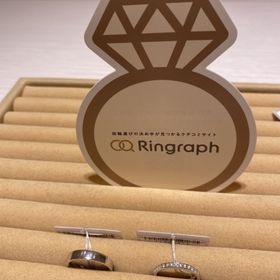 【TRECENTI(トレセンテ)の口コミ】 平打指輪とハーフエタニティを試着致しました。
共に内甲丸仕上げでとても…