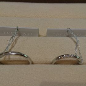 【TRECENTI(トレセンテ)の口コミ】 ・指輪のつけやすさ、フィット感が良く、長時間着けていても楽でした。
・…