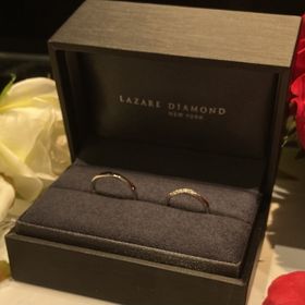 【ラザール ダイヤモンド(LAZARE DIAMOND)の口コミ】 つけた時の指へのなじみ具合が抜群に良かった。少し細身で繊細な印象だっ…