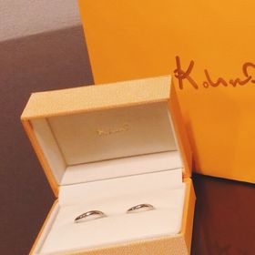 【ケイウノ ブライダル(K.UNO BRIDAL)の口コミ】 2人で指輪に糸を結ぶセレモニーに惹かれて、ケイウノさんに決めました。形…