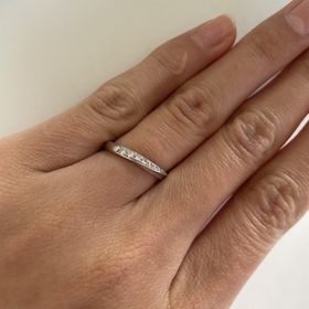 【4℃ BRIDAL(ヨンドシーブライダル)の口コミ】 お手頃な値段で種類がたくさんありました。何個か迷ったのもあっかけど斜…