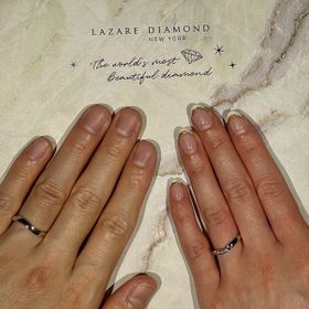 【ラザール ダイヤモンド(LAZARE DIAMOND)の口コミ】 強めのウェーブがついたリングで、外してみるとハートに見えるというほか…