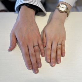 【atelier CraM(アトリエ クラム)の口コミ】 結婚指輪ということで長く使えるシンプルなデザインを希望していました。…