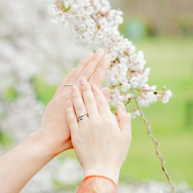 【俄(にわか)の口コミ】 すっきりとしたシンプルなデザインで日本人の指に合うことはもちろん、付…