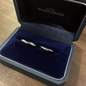 【エクセルコダイヤモンド(EXELCO DIAMOND)の口コミ】 ある程度のデザインを決めて来店しましたが、この指輪をはめたときに直感…