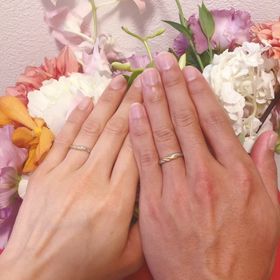 【Beauty and the Beast(ディズニー美女と野獣)の口コミ】 ゴールドもシルバーもどちらか迷っていて
どちらもあるデザインがこれでし…