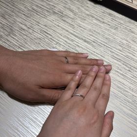 【TRECENTI(トレセンテ)の口コミ】 結婚指輪を探して来店しました。男性側はシンプルで普段使いしやすいこと…