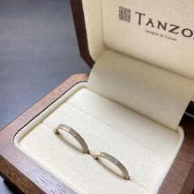 【TANZO.(鍛造指輪)の口コミ】 落ち着いた色味にしたかったので、アンティーク調を基盤として相談しなが…
