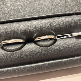 【TRECENTI(トレセンテ)の口コミ】 シンプルなデザインかつ20〜30万円という予算を満たす指輪として最適な指…