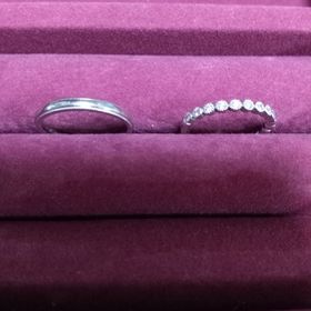 【Ponte Vecchio(ポンテヴェキオ)の口コミ】 主人といっしょに選びました。
他のブランドも検討したのですが、アンティ…