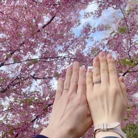 【アイプリモ(I-PRIMO)の口コミ】 妻と2人で来店しました。婚約指輪を買っていたのでそれに合い、かつシンプ…