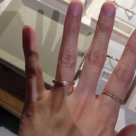 【YUKA HOJO(ユカホウジョウ)の口コミ】 華奢すぎずゴツすぎず、太さが丁度良かったです。
職人さんの手作業で一つ…