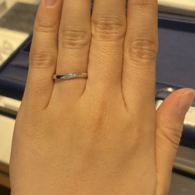 【銀座ダイヤモンドシライシの口コミ】 まず着け心地が良いです。候補に上がっていた他のデザインよりもダイヤモ…